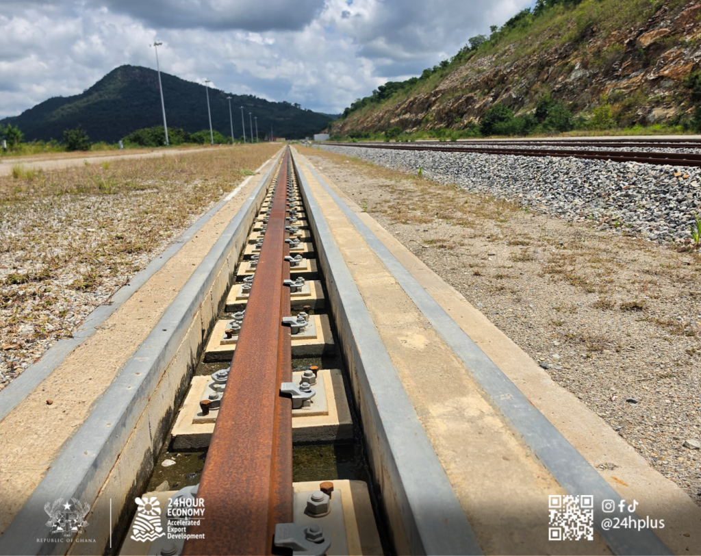 Mpakadan Railway